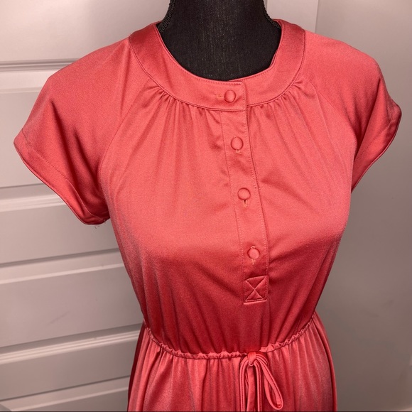 VINTAGE 70s Hostess Dress - Picture 3 of 8